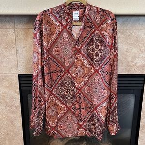 Men’s Zara dress shirt.